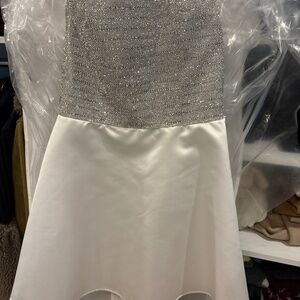 Girls custom strapless party dress